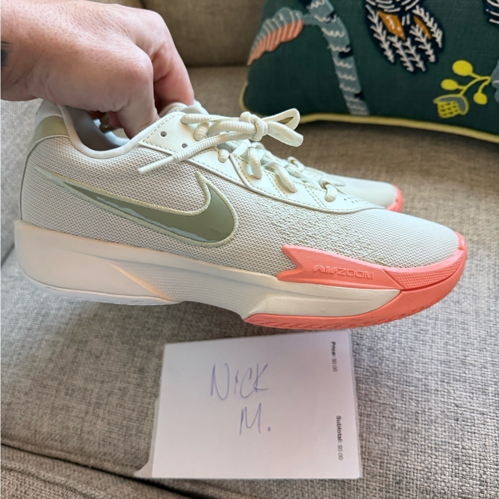 Nike GT Cut Academy Sneakers - Size 8.5 - Picture 2 of 4